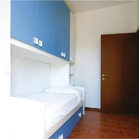 Appartamento 3 Bedroom Beautiful In *