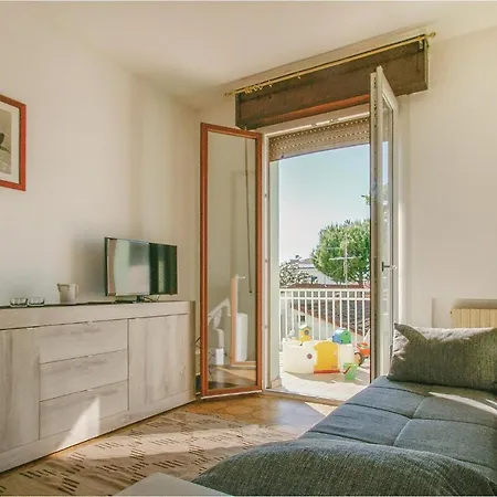 3 Bedroom Beautiful In Apartamento *